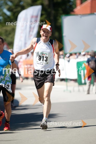 Mario Janušič (913)33. Maraton treh src, tekači