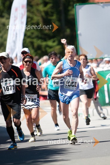 Darko Lakner (1052)33. Maraton treh src, tekači