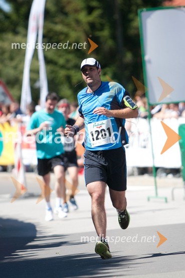 Sandor Huszak (1201)33. Maraton treh src, tekači