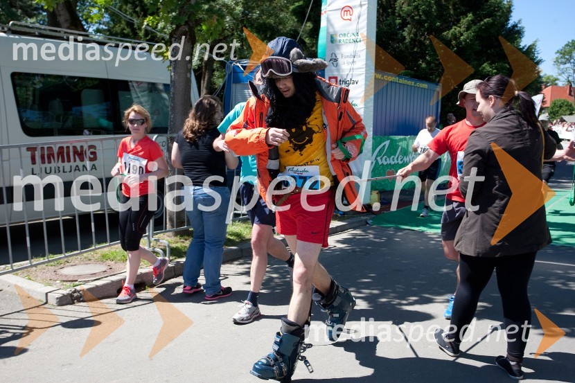 Forest Gamp (3372)33. Maraton treh src, tekači