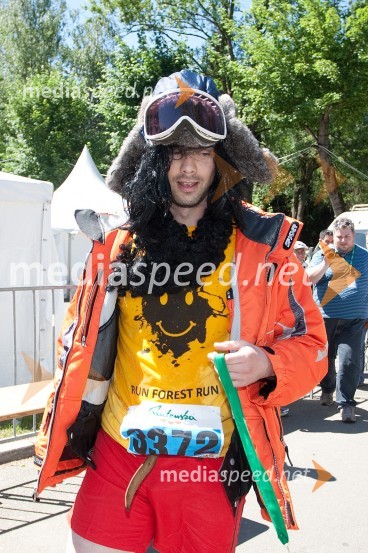 Forest Gamp (3372)33. Maraton treh src, tekači