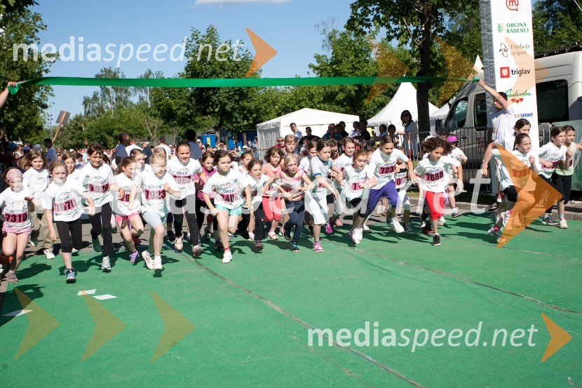 33. Maraton treh src, tekači