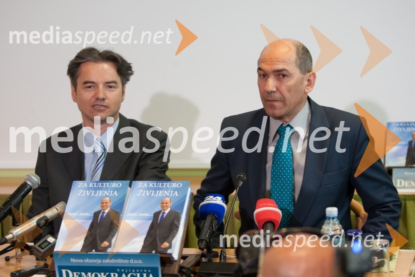 Metod Berlec, urednik Demokracije; Janez Janša, predsednik stranke SDSJanez Janša, predstavitev nove knjige “Za kulturo življenja”