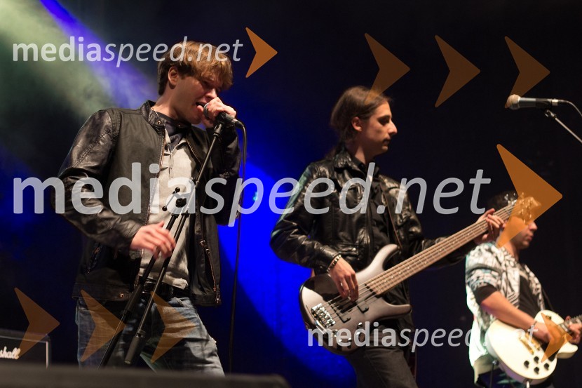 Dejan Kedačič, pevec skupine Wyleshade; Tadej Motaln, basist skupine WyleshadeLampiončki 2013