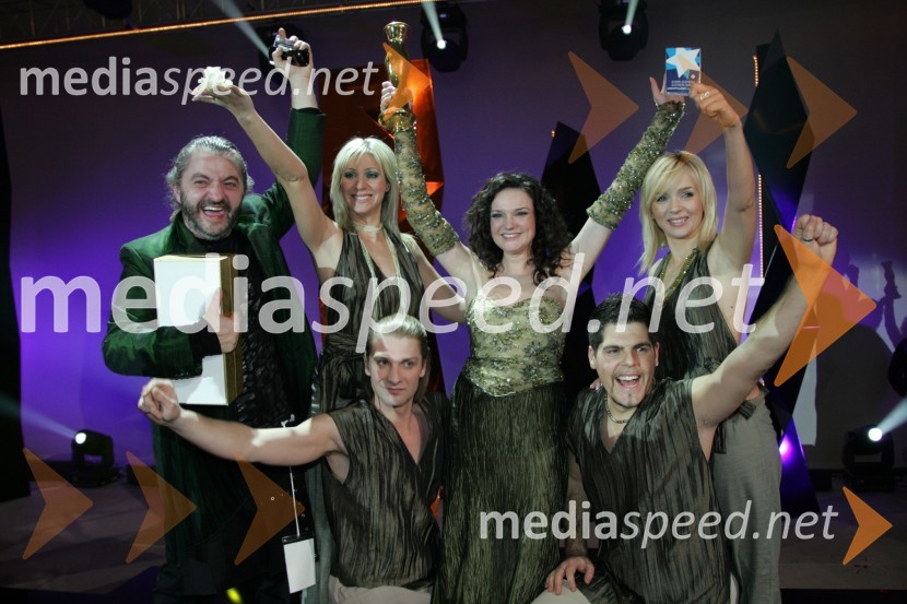 Milan Gačanovič, stilist in Alenka Gotar, pevka - zmagovalka izbora EMA 2007 s skupinoEMA 2007, finalni izbor