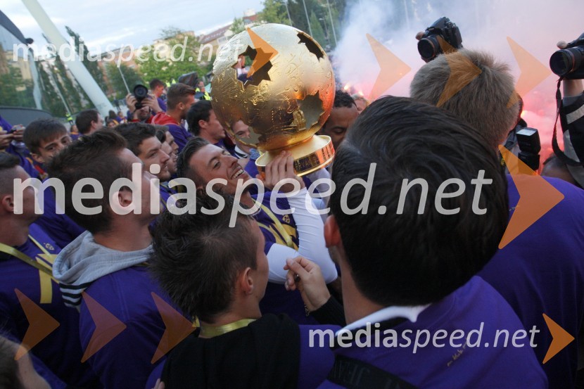 Nogometaši NK MariborNK Maribor – slovenski državni prvak