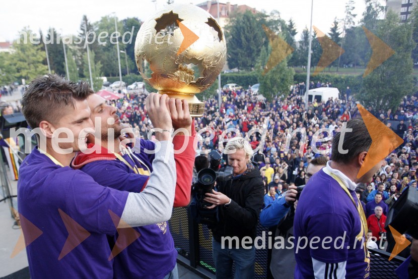Nogometaša NK MariborNK Maribor – slovenski državni prvak
