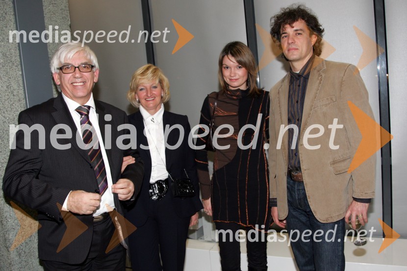 Aleks Štakul z ženo Marto, Ana Jurišič in Zvezdan Martič, urednik MMC na RTV SlovenijaEMA 2007, finalni izbor