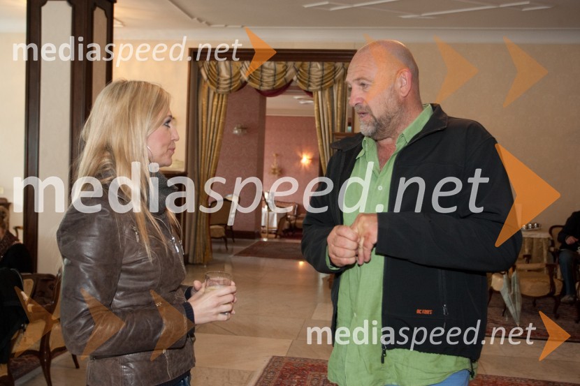 Kaly Kolonič, piarovka; Bogdan Kozina, odgovorni urednik Gea TvVIP Rally Geoss 2013