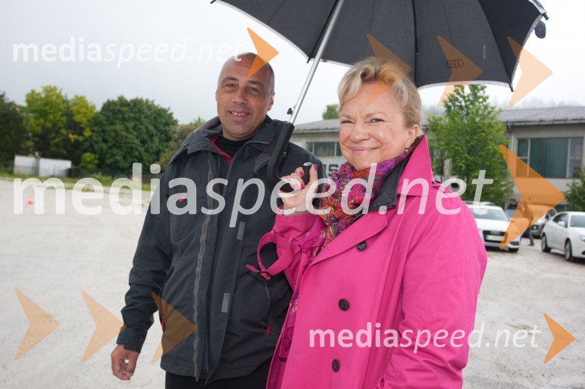 ...; Sabrina Pečelin, vodja odnosov z javnostmi pri Porsche Slovenija d.o.o.VIP Rally Geoss 2013