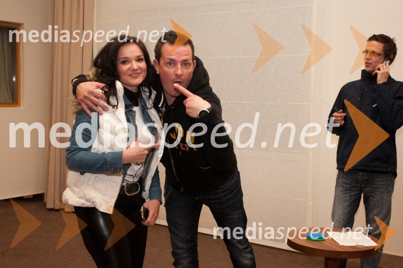 Alenka Gotar, pevka; Rado Mulej, stand up komikVIP Rally Geoss 2013