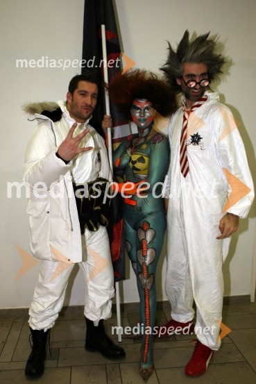 Boštjan Dermol in Nino Šloser, skupina Nude ter plesalkaEMA 2007, finalni izbor