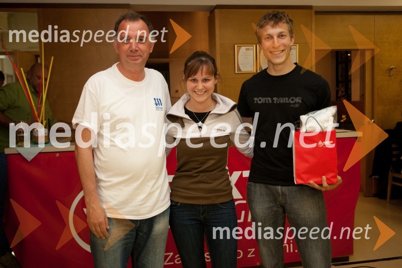 Primož Lemež, organizator VIP Rally Geoss;&nbsp;Jurij Tepeš, smučarski skakalec; Nuša RakovecVIP Rally Geoss 2013