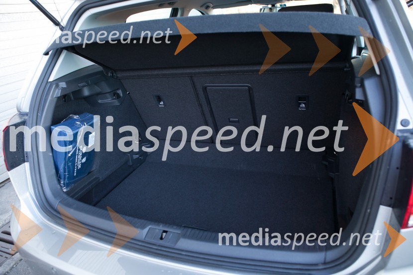 380 litrski prtljažnikVolkswagen Golf 1.6 TDI DSG, mediaspeed test