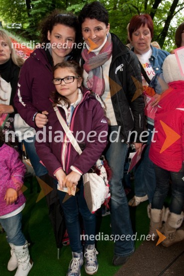 Petra; Eva; Andreja PotrebuješNa zdravje, snemanje zadnje oddaje