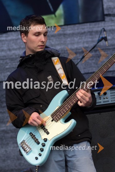 Član skupine MuffRadio City, koncert 2013