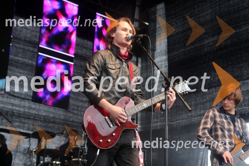 Erik Zavolovšek, frontman skupine Up N' downsRadio City, koncert 2013