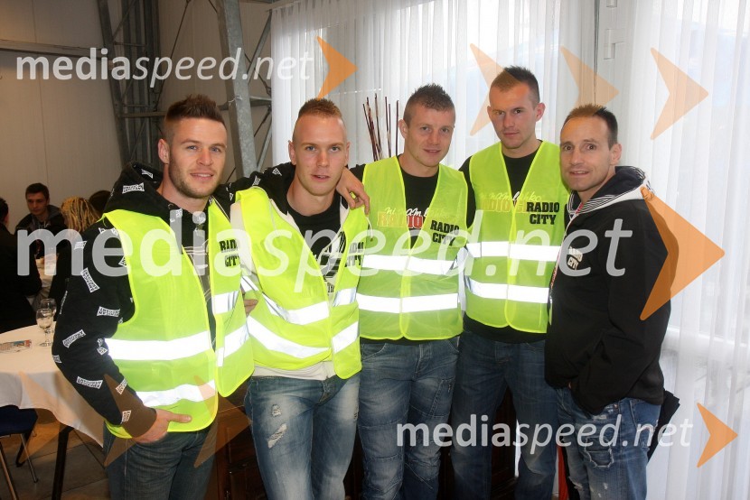 ...; ...; ...; ...;&nbsp;Tomaž Barada, taekwondoist ter kickboksarRadio City, koncert 2013