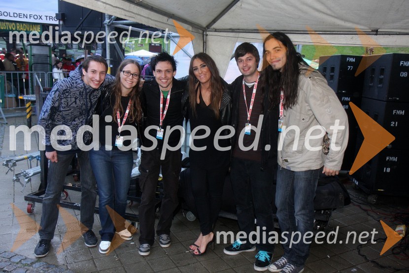 Skupina Murdered Muffin; pevka skupine MuffRadio City, koncert 2013