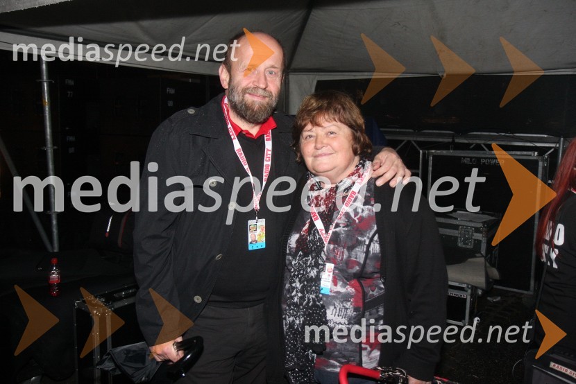Božo Raušl, sekretar ZPM Maribor;&nbsp;Majda Struc, generalna sekretarka Zveze prijateljev mladine SlovenijeRadio City, koncert 2013