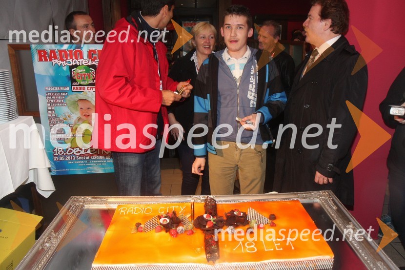 Nik Tuš, dobitnik avtomobila&nbsp;Radio City, koncert 2013