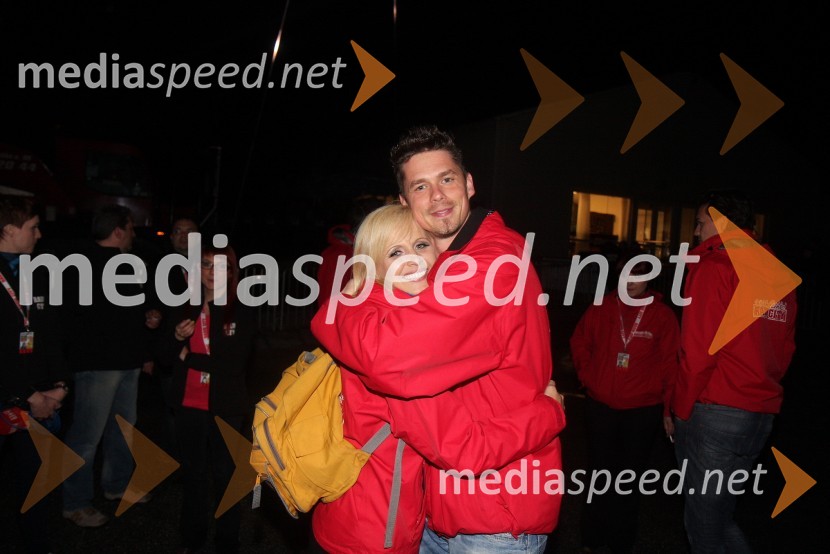 Anita Mlakar, moderatorka na Radiu City;&nbsp;Boštjan Bračič, moderator na Radiu City in pevecRadio City, koncert 2013