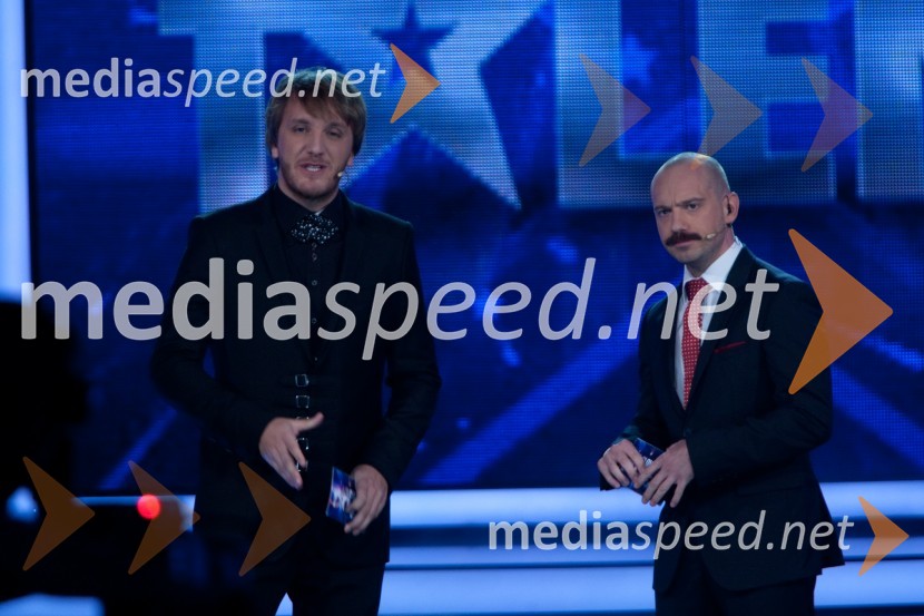 Matej Puc, voditelj; Jože Robežnik, voditeljSlovenija ima talent, 5. polfinalna oddaja