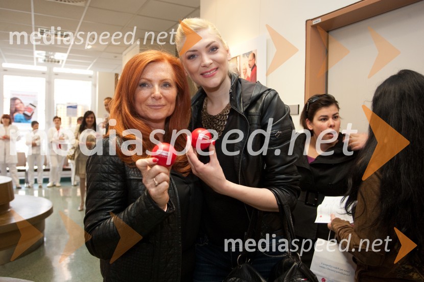 Sonja Žižek Fuis, vodja protokola družbe Petrol d.d.; Manca Špik, pevkaSlovenski dan krvodajalstva z znanimi Slovenci