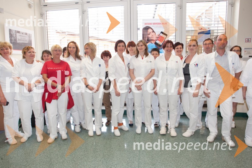 SestreSlovenski dan krvodajalstva z znanimi Slovenci
