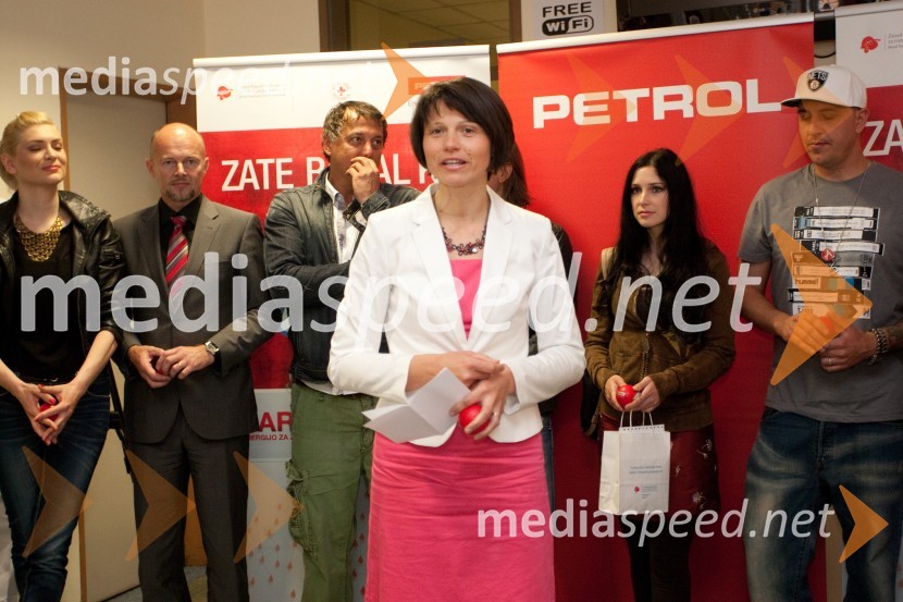 Andreja Grabner, v.d. direktorica Zavoda RS za transfuzijsko medicinoSlovenski dan krvodajalstva z znanimi Slovenci