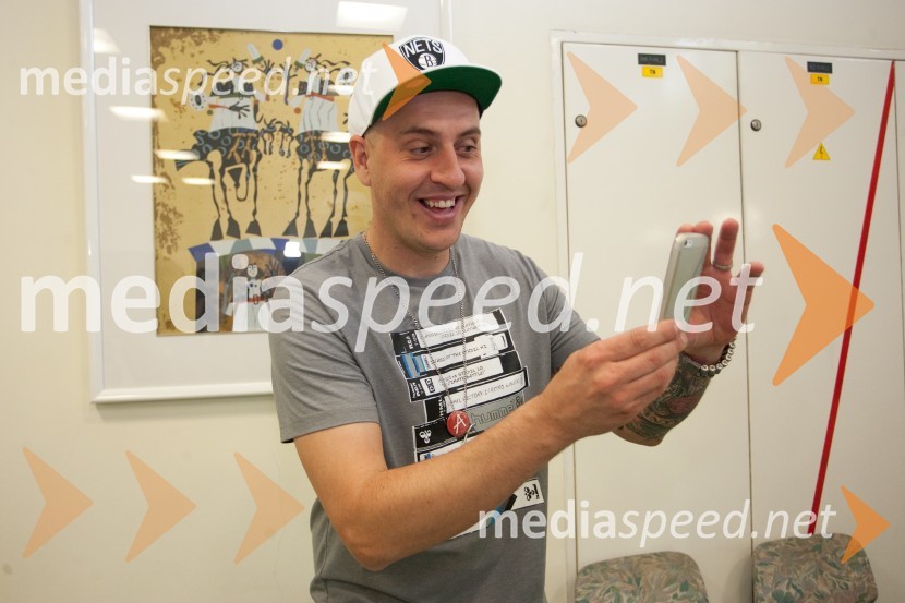 6pack Čukur, raperSlovenski dan krvodajalstva z znanimi Slovenci