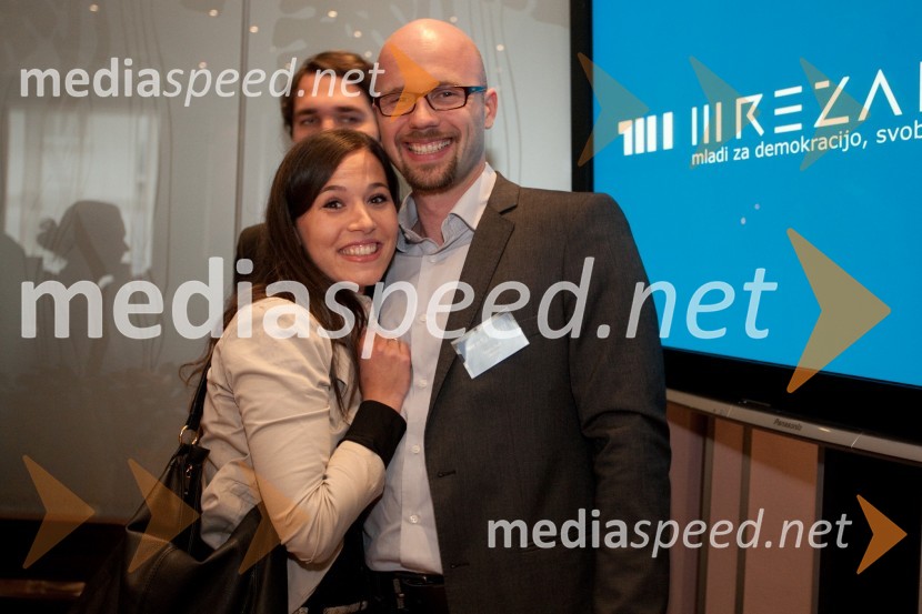 Petra Marc ; Matej Rajk, Mreža idejMreža idej, pogovor o razvojnih reformah: Kdo se boji sprememb?