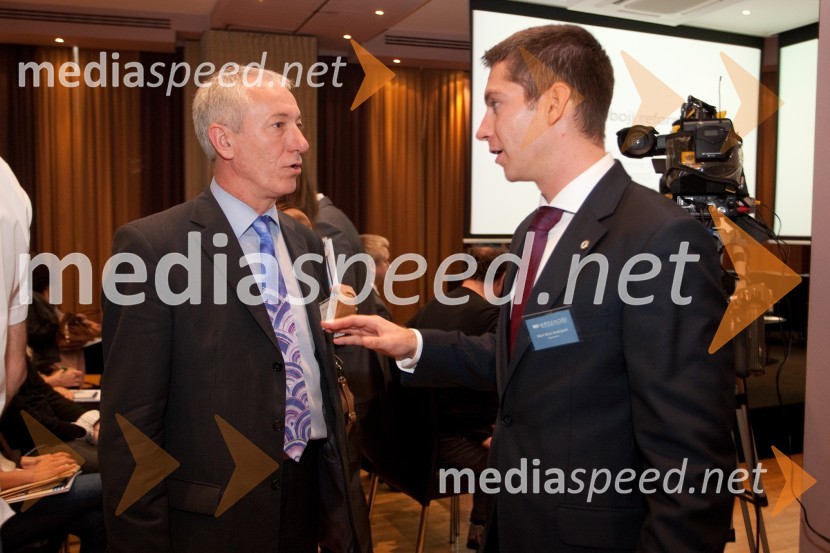 ... ; Mark Boris Andrijanič, vodja Mreže idejMreža idej, pogovor o razvojnih reformah: Kdo se boji sprememb?