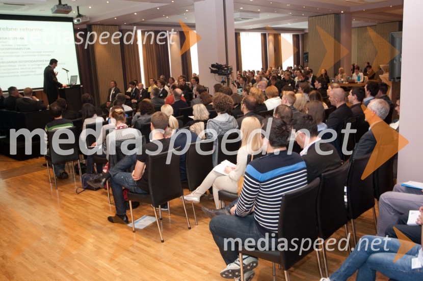 Mreža idej, pogovor o razvojnih reformah: Kdo se boji sprememb?