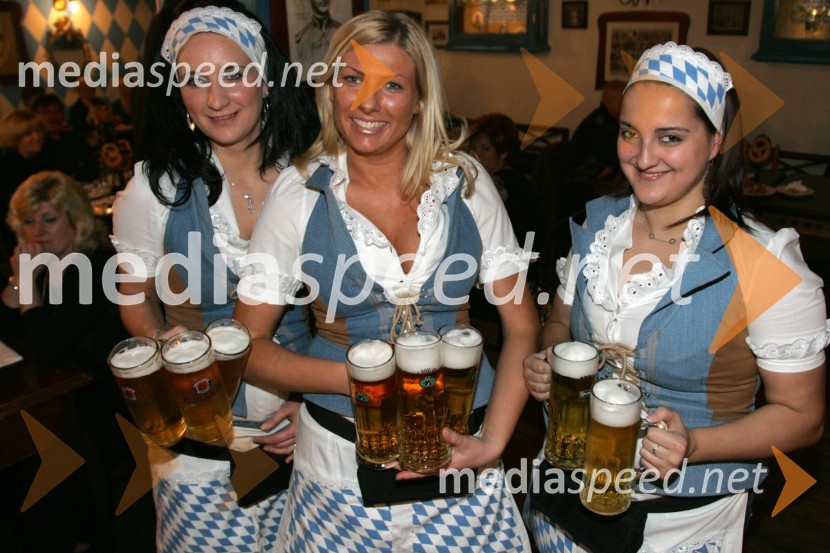 Natakarice Petra, Nastja in ...Otvoritev Pivnice Bavaria