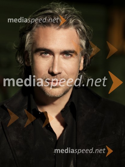 Jan Plestejak, pevecKuponko praznuje 2. rojstni dan - 21.6.2013 na Kongresnem trgu v Ljubljani