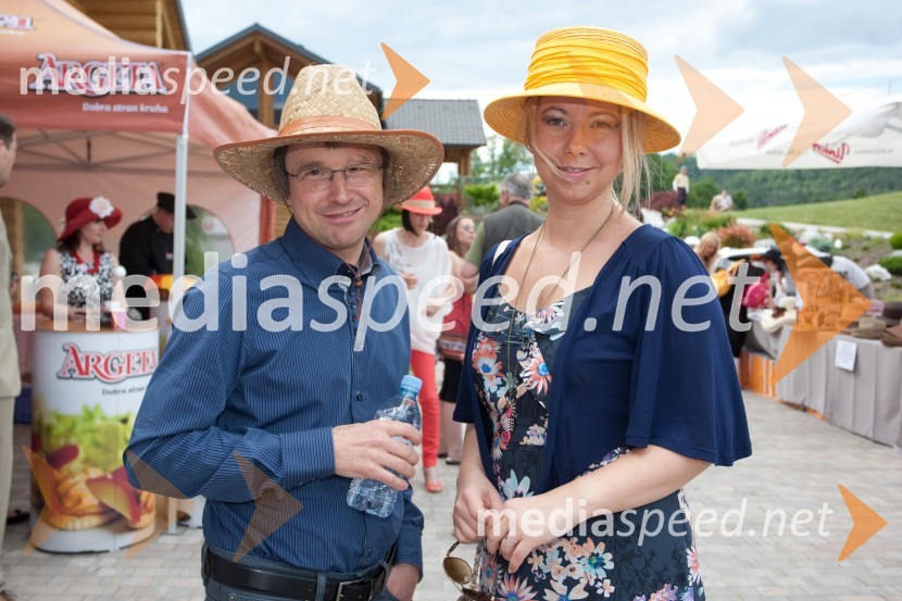 Aleš Černigoj, vodja Oglasnega trženja za revijalni del Krater Media; Mišela Firšt Vučenović, Kozmetika AfroditaLady piknik pod klobuki 2013