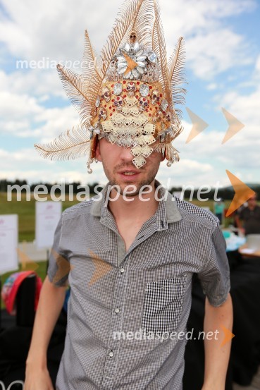 Tomaž Mihelič, novinar LadyLady piknik pod klobuki 2013