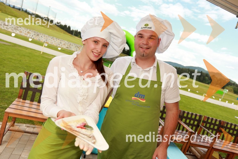 Tamara Sefič; ...Lady piknik pod klobuki 2013