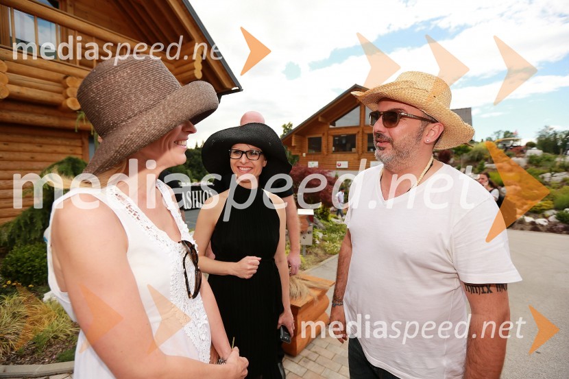 Andreja Comino, novinarka; Tony Cetinski, pevecLady piknik pod klobuki 2013