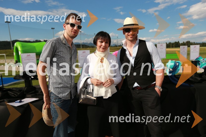 Tomaž Mihelič, novinar Lady; Jožica Brodarič, modna poznavalka; ...Lady piknik pod klobuki 2013