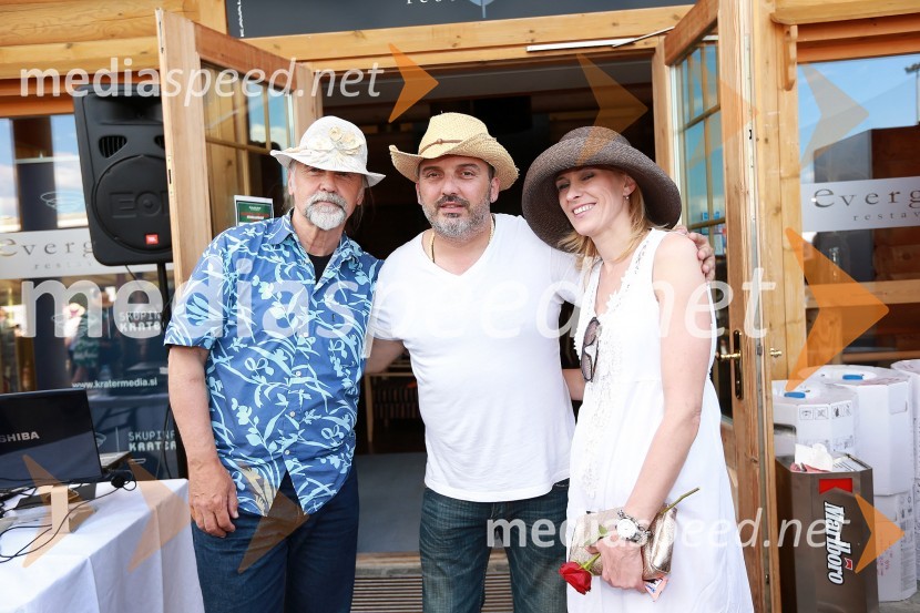 Dragan Bulič, glasbeni urednik; Tony Cetinski, pevec; Andreja Comino, novinarkaLady piknik pod klobuki 2013