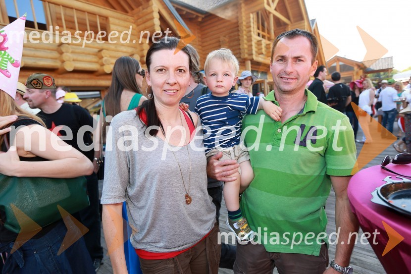 Lady piknik pod klobuki 2013