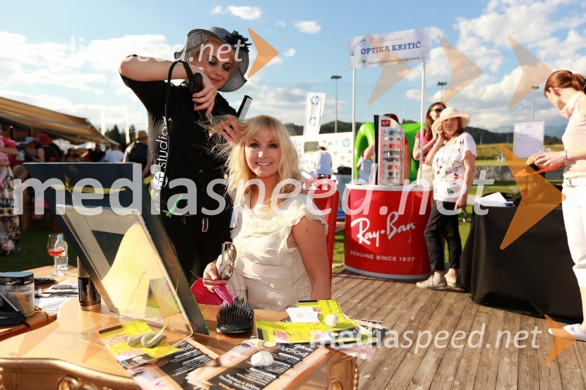 Saša Lendero, pevkaLady piknik pod klobuki 2013