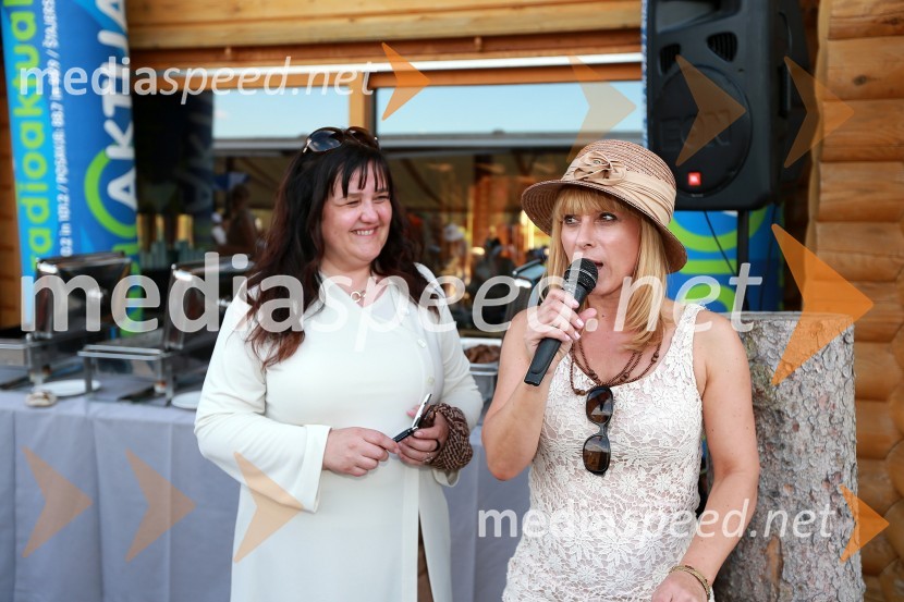 Višnja Gavran, organizatorka dogodkov na Krater Media; Barbra Jermann, urednica revije LadyLady piknik pod klobuki 2013
