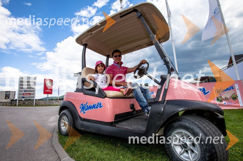 Lady piknik pod klobuki 2013