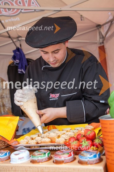Lady piknik pod klobuki 2013