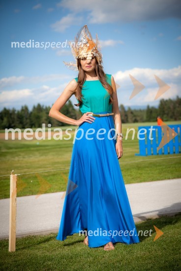 Iryna Osypenko Nemec, manekenkaLady piknik pod klobuki 2013