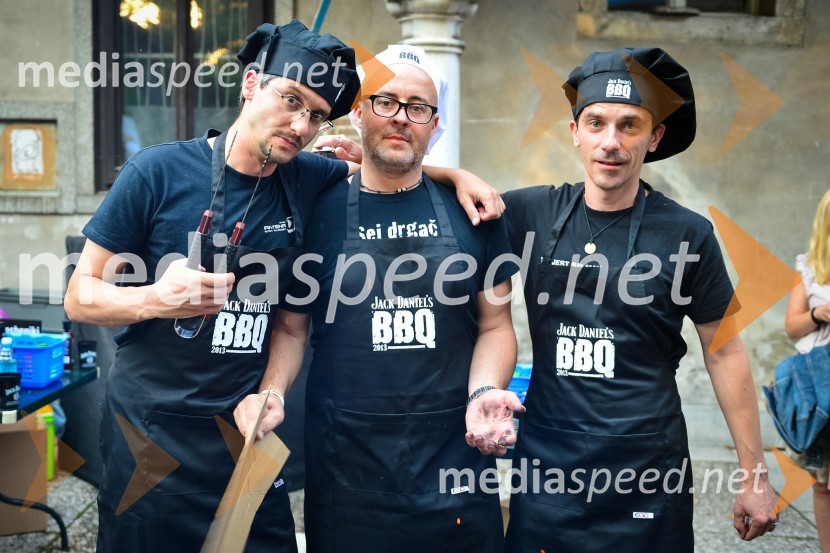 Jean Frbežar, moderator; Tomaz Čop, Radio Antena; Sebastijan Cegnar, moderator (ekipa Radio Antena)Jack Daniel's BBQ party 2013