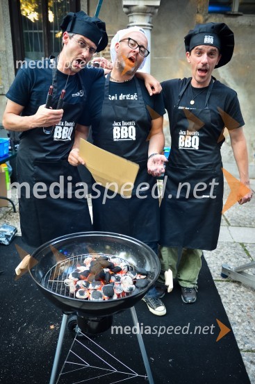 Jean Frbežar, moderator; Tomaž Čop, Radio Antena; Sebastijan Cegnar, moderator (ekipa Radio Antena)Jack Daniel's BBQ party 2013